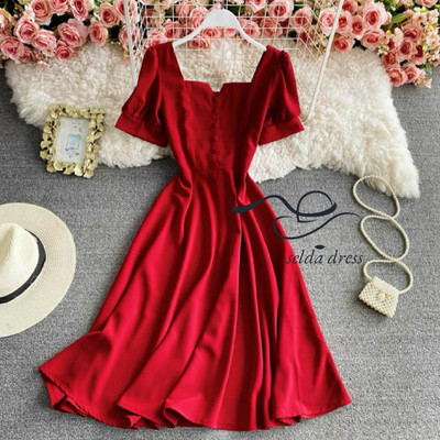 لباس کوتاه قرمز