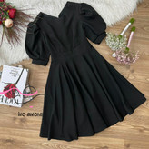 پیراهن کوتاه