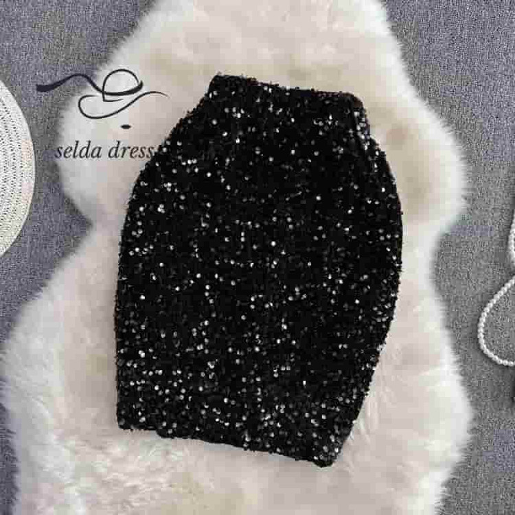 دامن کوتاه دخترانه