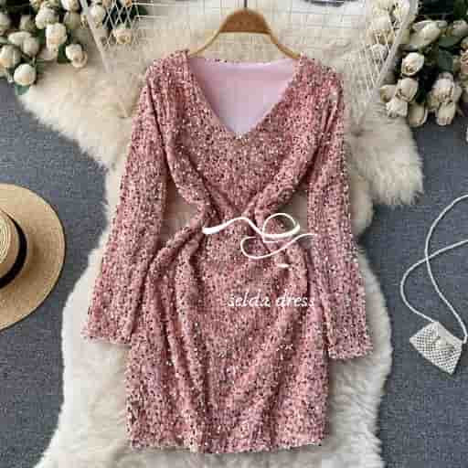 مدل پیراهن مجلسی پولکی صورتی