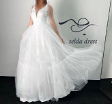 خرید لباس عروس توری ساده ترک