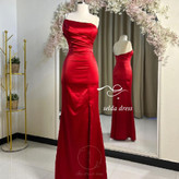 خرید لباس ساتن قرمز