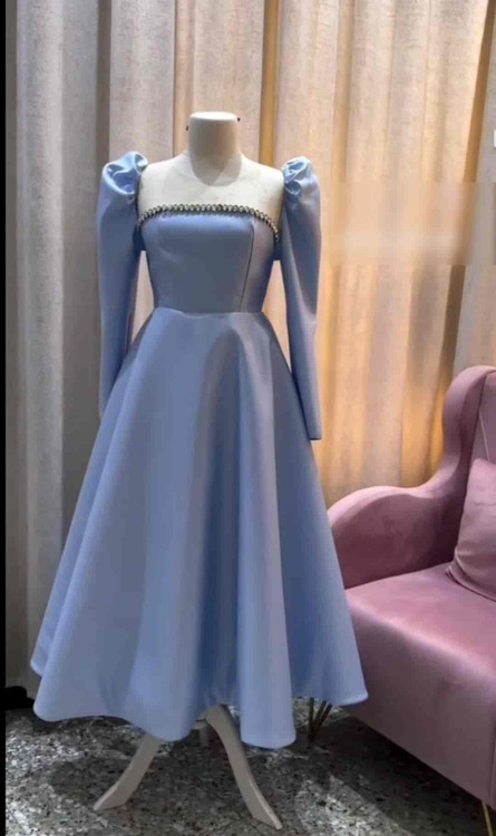 خرید لباس مجلسی ساتن آبی زنانه