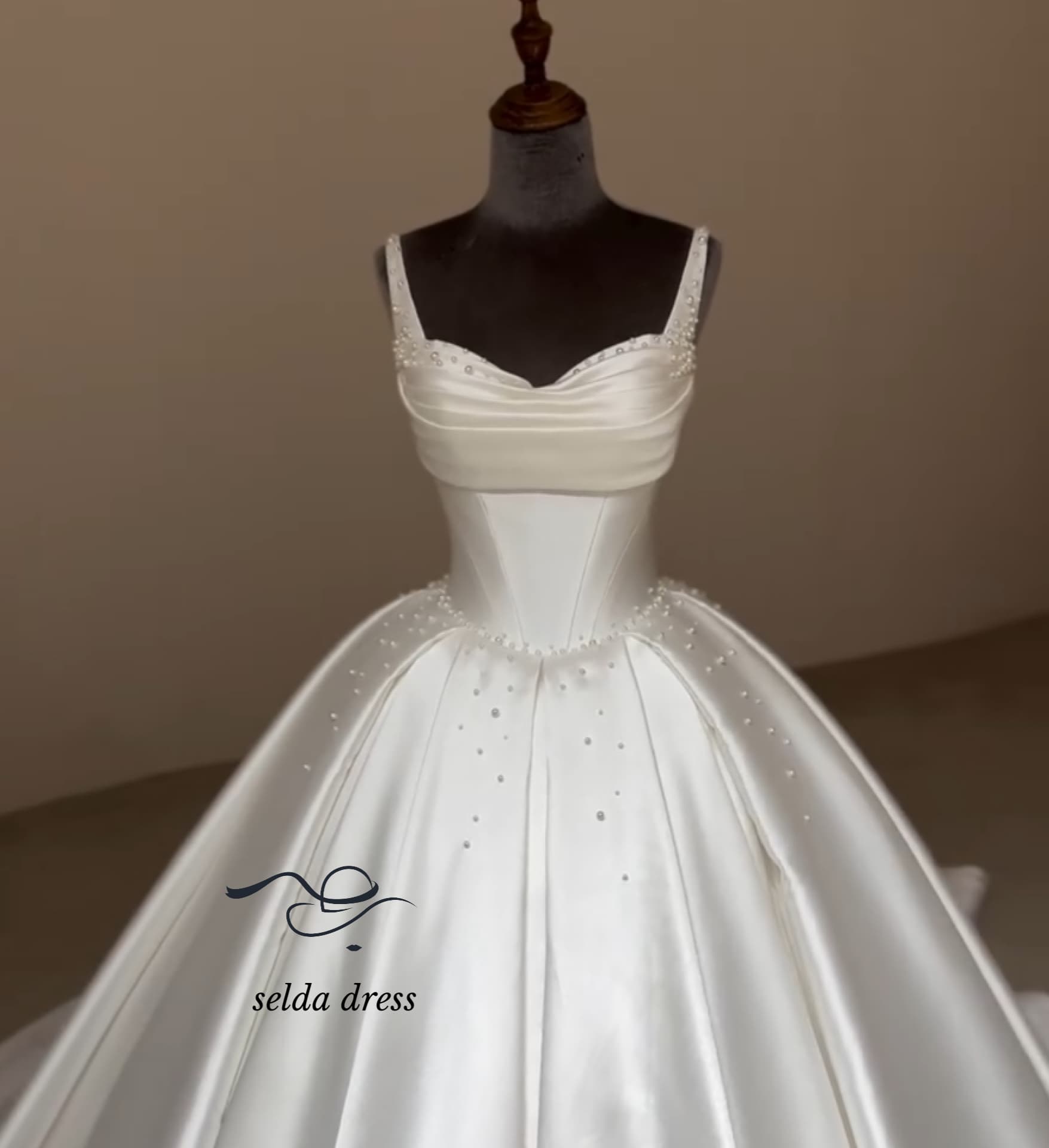 لباس عروس شیک