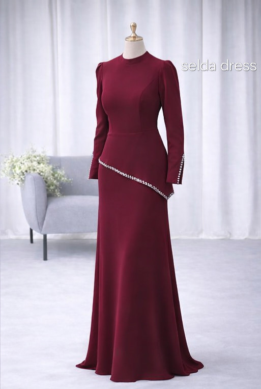 لباس شیک پوشیده